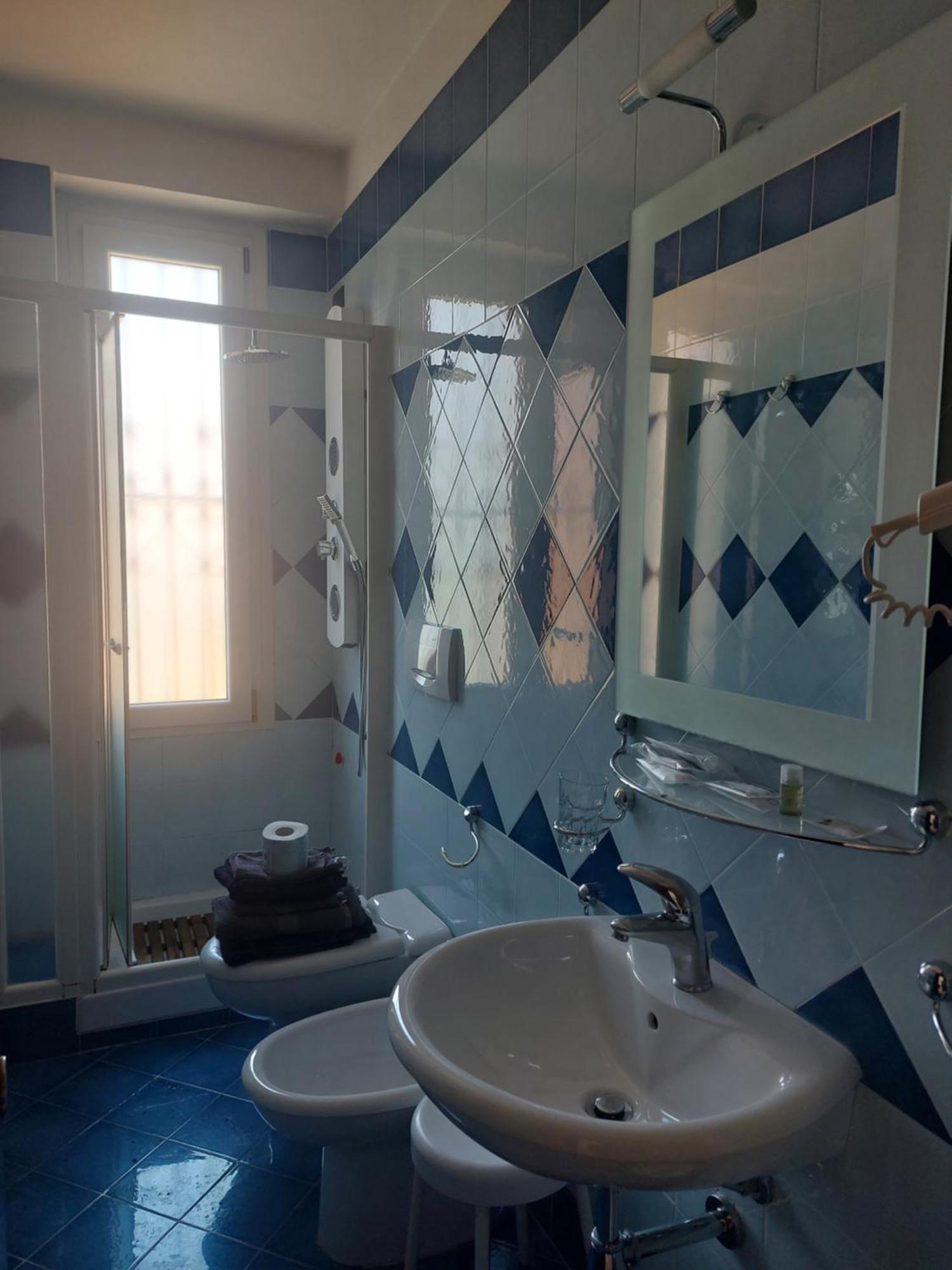 Foresteria Hostaria Del Golfo Cod Struttura C00025 Laveno-Mombello Εξωτερικό φωτογραφία